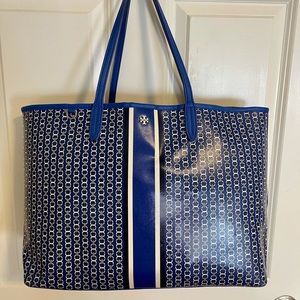 Blue Tory Burch Link Tote - like new (authentic)
